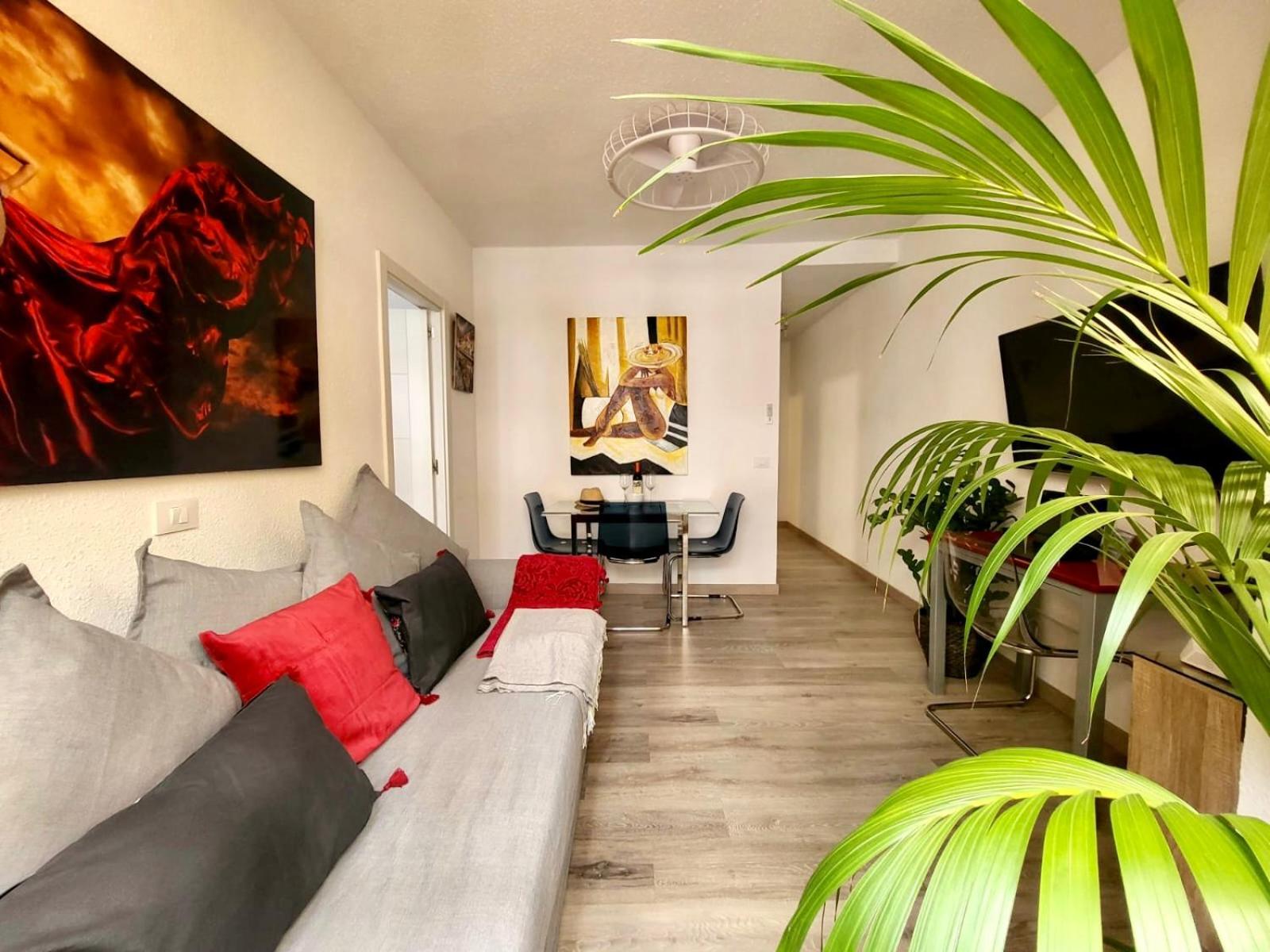 2 Bedrooms Flat 50 Mts Away From Las Canteras Beach Las Palmas de Gran Canaria Exteriör bild